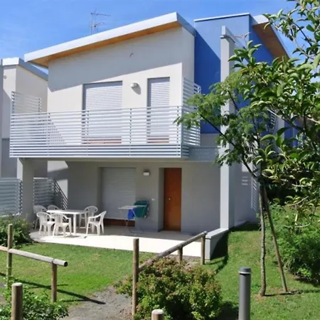 A Tranquil Getaway For Seven Guests In