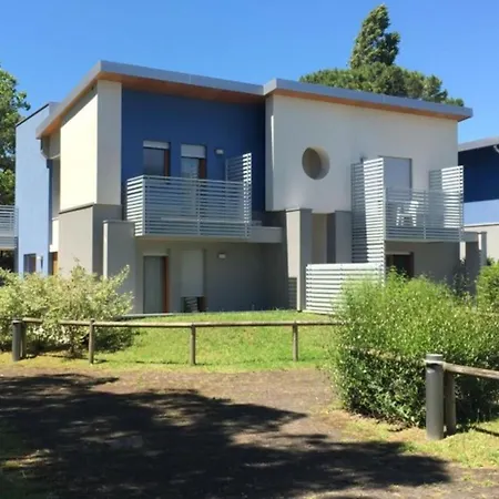 A Tranquil Getaway For Seven Guests In Bibione